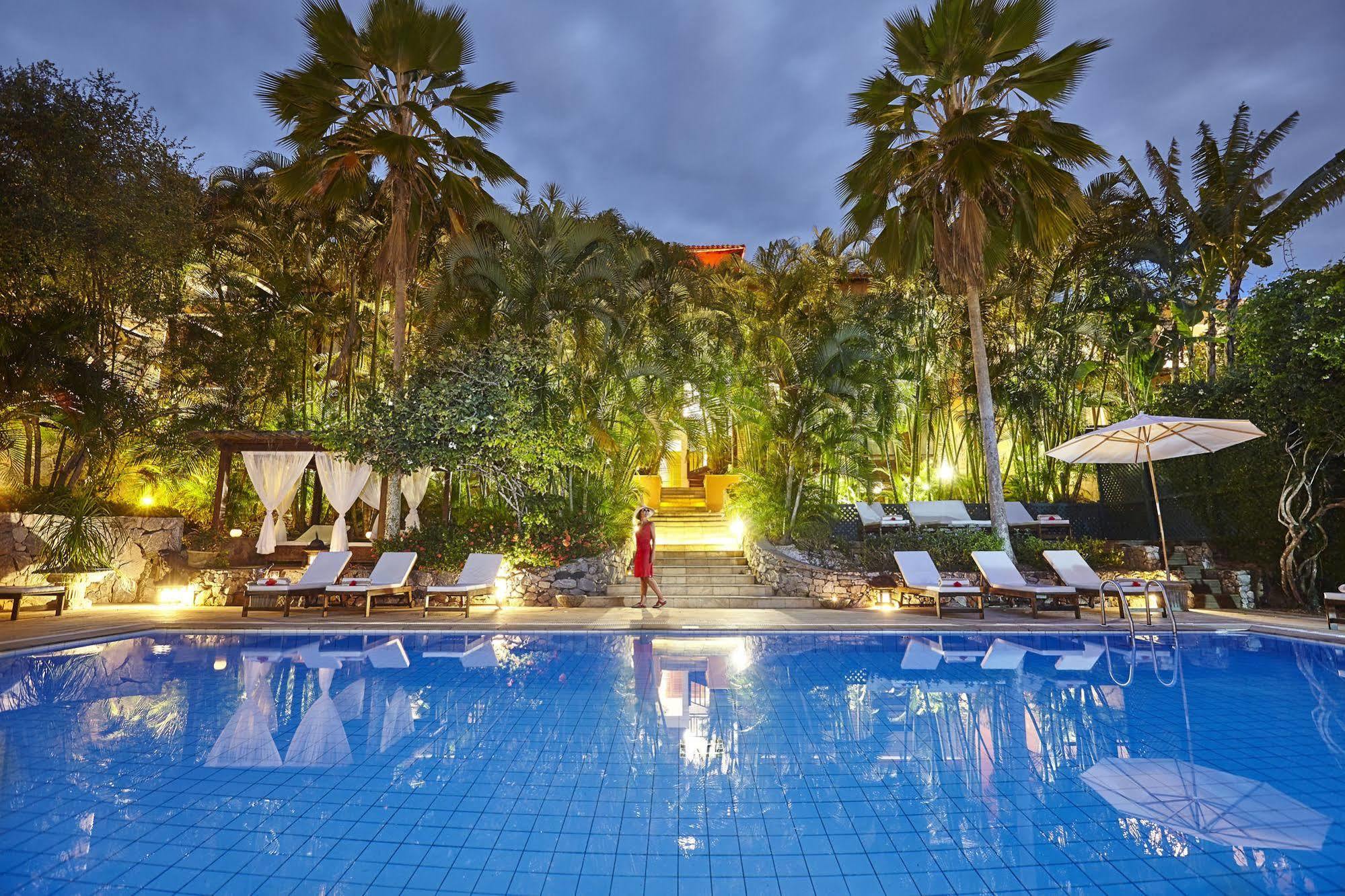 ホテル Portobay Buzios エクステリア 写真